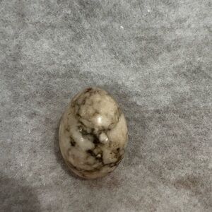 Alabaster Egg - Yellow, Brown, Black Veins Hand Crafted in Italy 2.5”